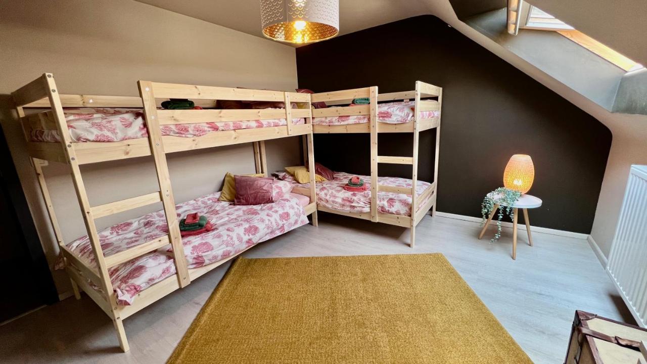 Loft En Duplex Avec Terrasse 3 Chambres Proche Pairi Daiza 몽스 외부 사진
